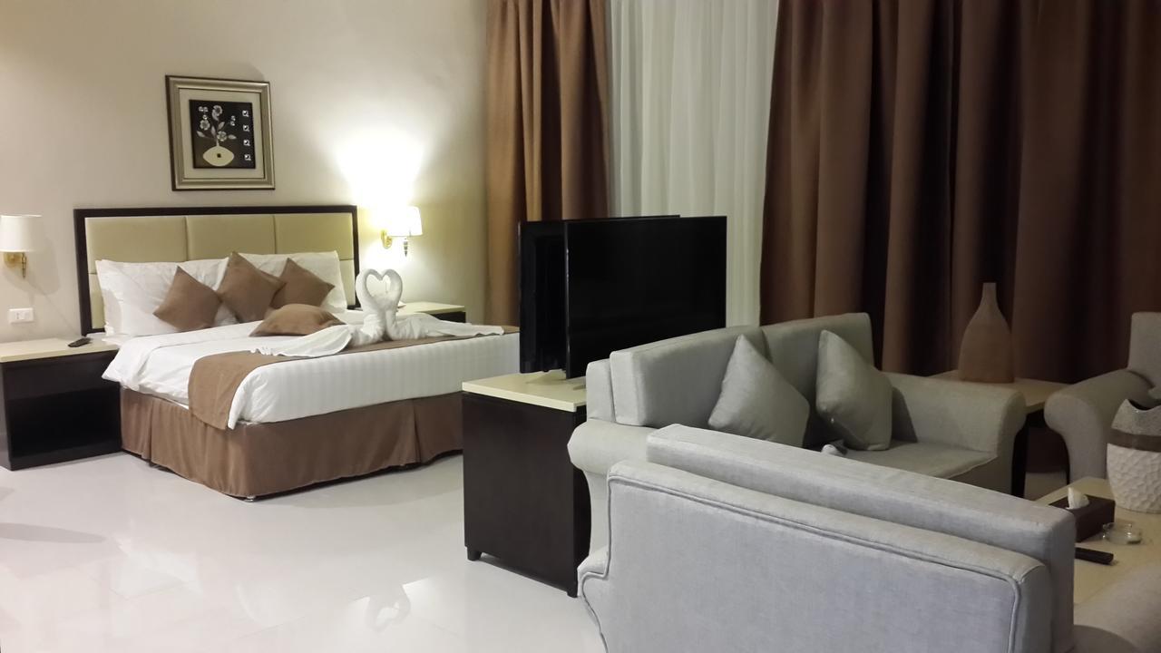 Grand East Hotel - Resort & Spa Dead Sea Sweimeh Eksteriør billede
