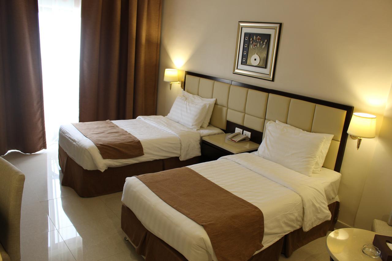 Grand East Hotel - Resort & Spa Dead Sea Sweimeh Eksteriør billede