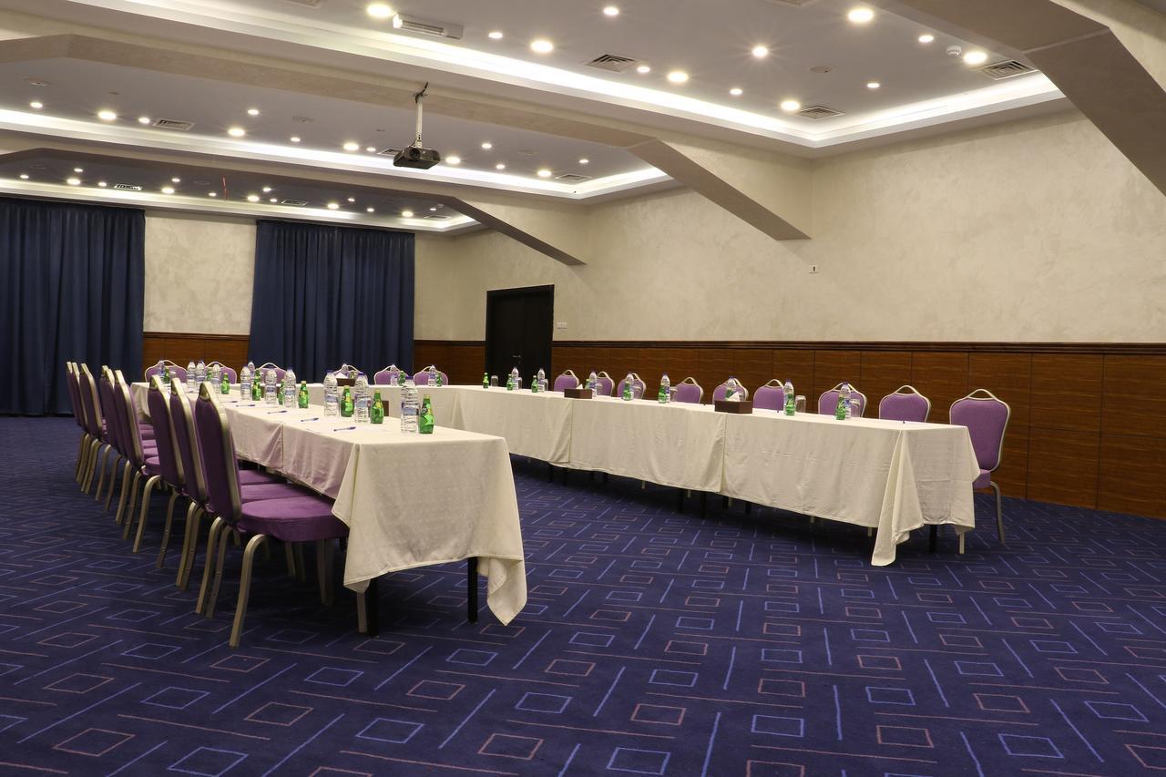 Grand East Hotel - Resort & Spa Dead Sea Sweimeh Eksteriør billede