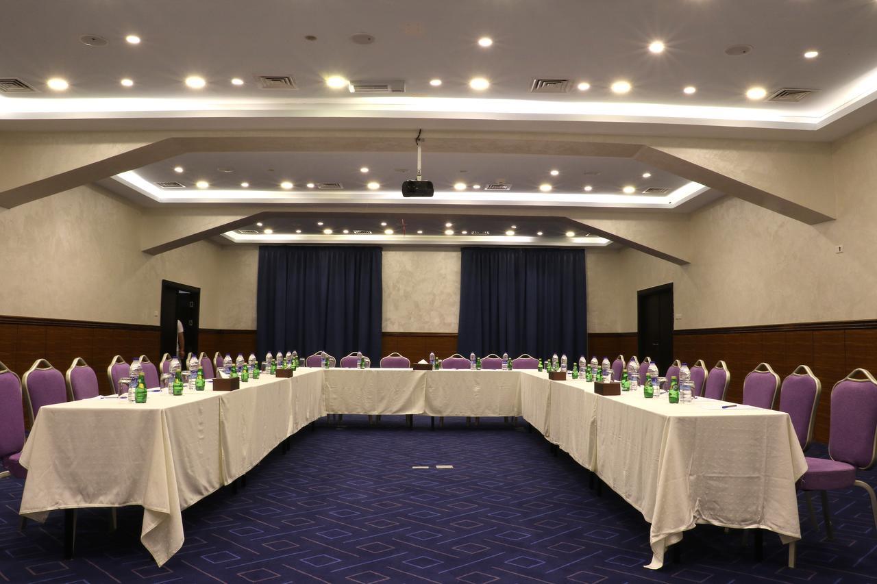 Grand East Hotel - Resort & Spa Dead Sea Sweimeh Eksteriør billede